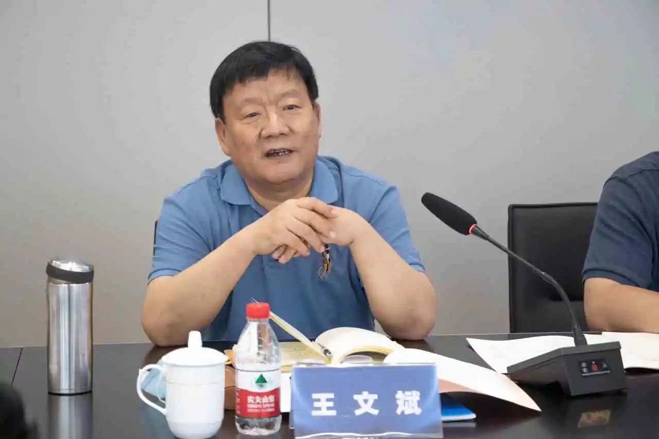 1723601176844224.jpg 1723601176844224.jpg